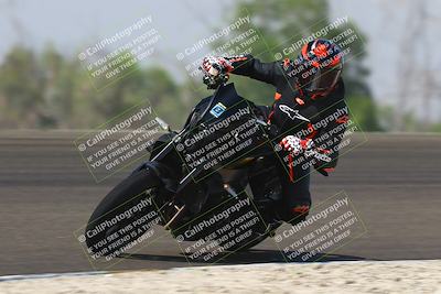 media/Sep-20-2025-TrackDaz (Sat) [[27f0cde673]]/B Group/1120am (Turn 2)/